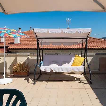 Vista Mare - *